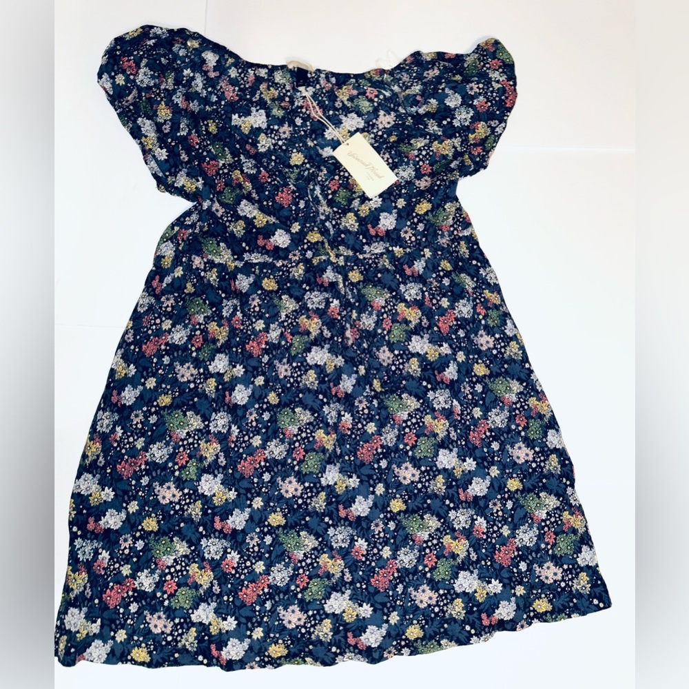 NWT Universal‎ Thread Medium Sleeveless Floral Shirt Womens Tie-Up with Pockets